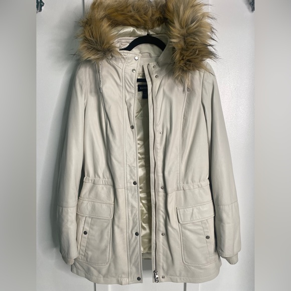 Danier Ivory coloured winter Jacket. - Picture 4 of 10